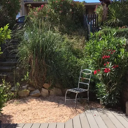 بيت للعطل Maison Charmante A Avec Vue Sur La Et Piscine *