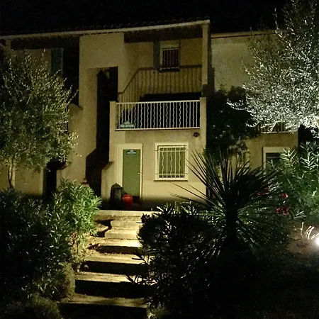 Tatil Evi Maison Charmante A Avec Vue Sur La Et Piscine Cogolin